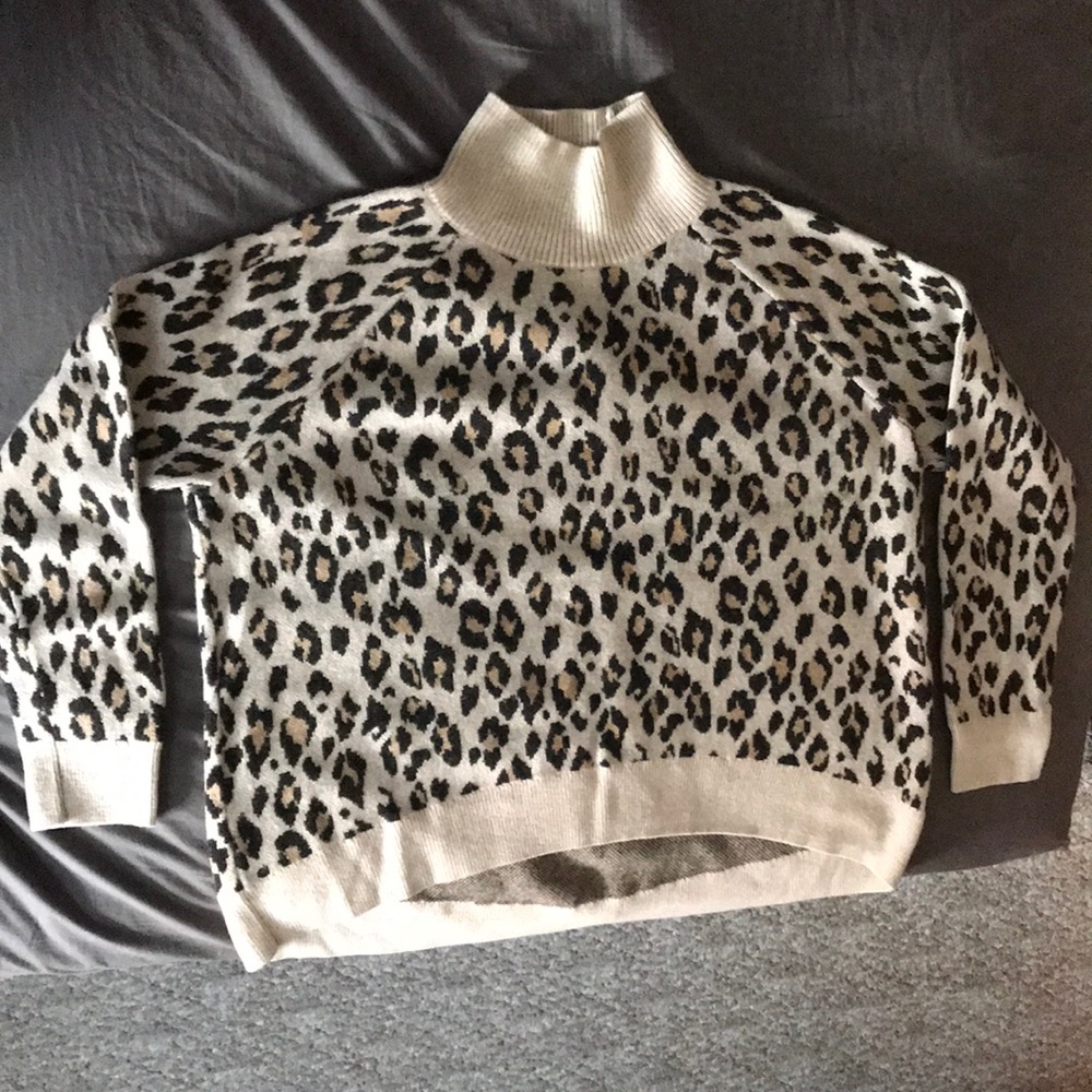 LOFT shirttail turtleneck wool sweater